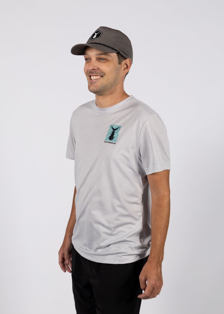 front of TSK-SSE-53-SVRDS-01 shirt on model
