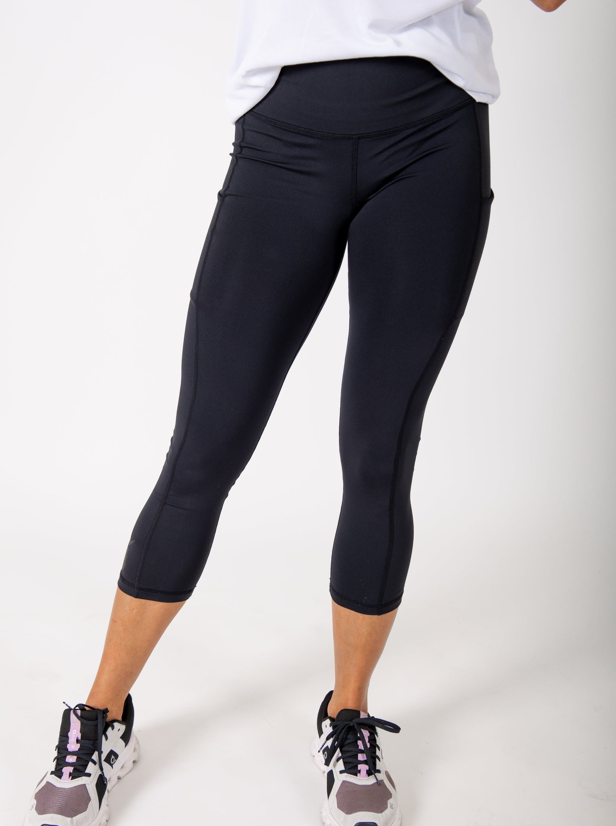 Women's Cropped Leggings | Black – Tunaskin Aquatic Apparel Women's Cropped Leggings | Black – Tunaskin Aquatic Apparel